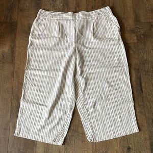 🛍️3/$20❗️APT 9 women’s 1X linen blend wide leg capri white with blue stripes #4
